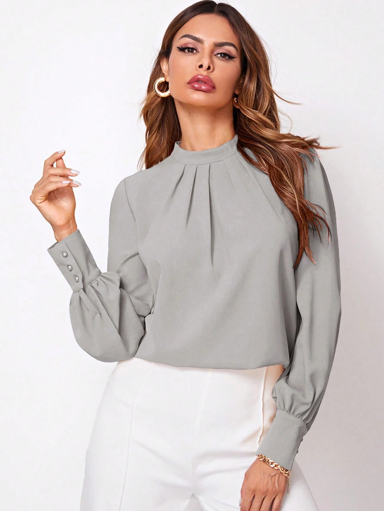 SHEIN Frenchy Top de pescoço franzido com botão