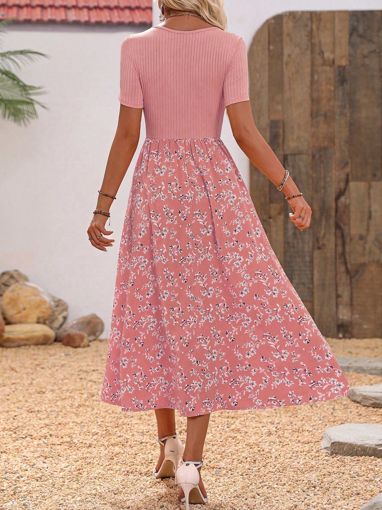 VESTIDO
Vestido verão;
Vestido verao;
Verão 2025;
Verão;
Vestido floral;
Vestido colorido;
Vestido baby look;
Vestido para festa de aniversário;
Vestido para casamento;
Vestido para formatura
Vestido curto;
Vestido longo;
Vestido leve;
Vestido festa;
Vestido de alça;
Vestido;
Vestido branco;
Vestido preto;