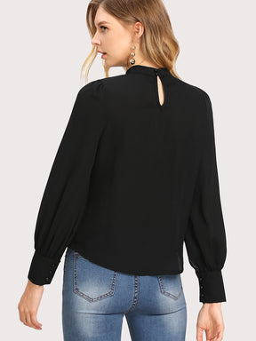 SHEIN Frenchy Top de pescoço franzido com botão