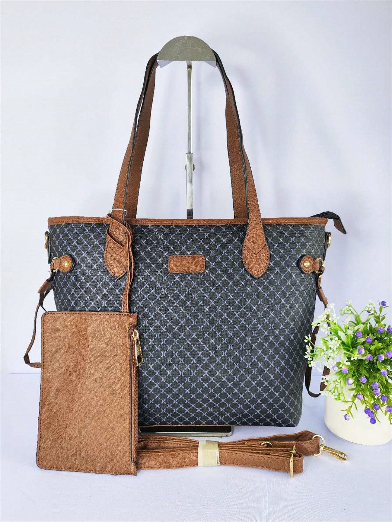 Vendedor Indicado
Bolsa grande transversal com bolsinha Feminina bolsas