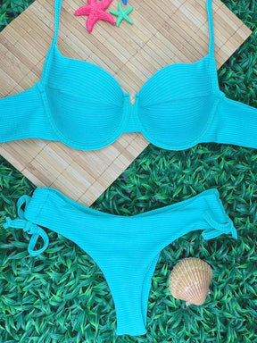 Vendedor Indicado
Biquini Feminino Top Meia Taça Retro Texturizado Calcinha de Amarrar Asa Delta Fio Duplo Biquini da Moda