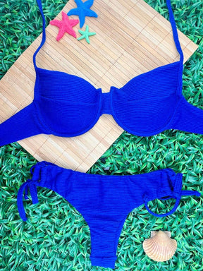 Vendedor Indicado
Biquini Feminino Top Meia Taça Retro Texturizado Calcinha de Amarrar Asa Delta Fio Duplo Biquini da Moda