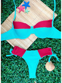 Vendedor Indicado
Biquini Feminino Top Meia Taça Retro Texturizado Calcinha de Amarrar Asa Delta Fio Duplo Biquini da Moda