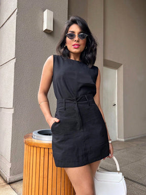 W.G.M FASHION Conjunto colete e short saia de tecido marrant