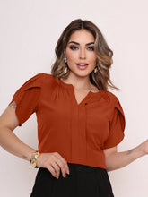 Vendedor Indicado
MARILYN MONNA Novo Blusa Feminina cor sólida Pétala Manga Com Decote Em V Verão Design de decote requintado