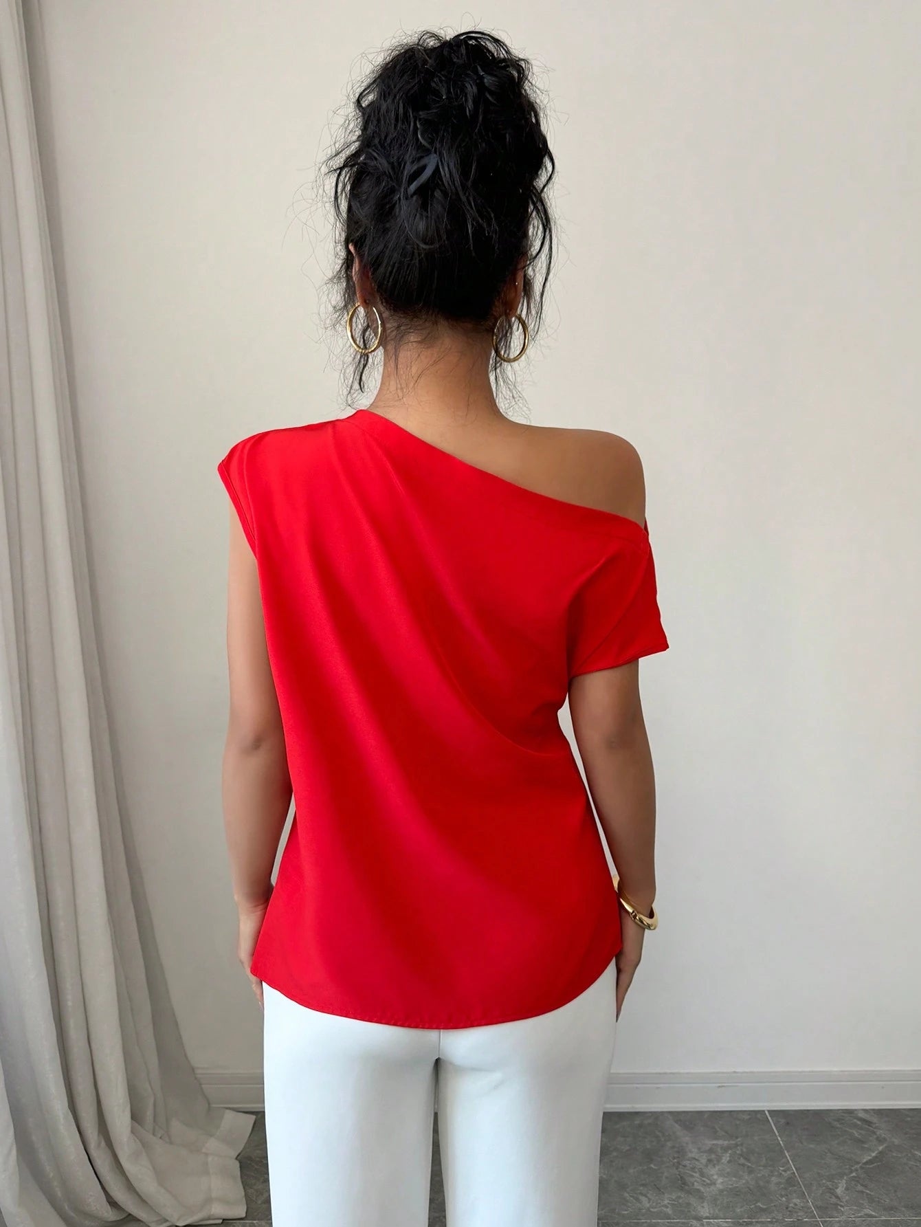 Elenzga Blusa Assimétrica Franzida de Cor Sólida Minimalista Feminina, Verão
