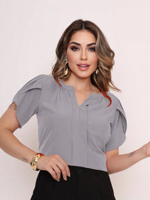 Vendedor Indicado
MARILYN MONNA Novo Blusa Feminina cor sólida Pétala Manga Com Decote Em V Verão Design de decote requintado