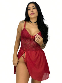 Vendedor Indicadocamisola feminina em tule com detalhes em renda, com fenda lateral