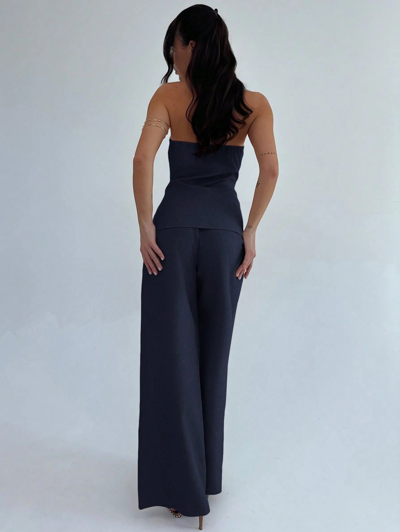 Firerie Conjunto de 2 Peças para Mulheres Minimalista Elegante, Top Bandeau com Botão de Metal e Calça de Perna Larga de Cintura Alta em Cáqui, Adequado para Escritório, Lazer, Férias