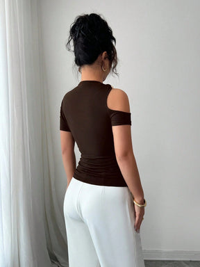 Elenzga Camiseta Ombro de Fora Elegante com Decoração de Metal Feminina, Verão