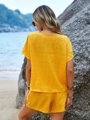 Conjuntos Femininos
 Conjunto Saia e Blusa
  Conjunto Cropped e Saia
 Conjunto de Duas Peças
 Conjunto Casual Feminino
 Conjunto Elegante
 Conjunto para Festa
Conjunto de Shorts e Top
  Conjunto de Tricô
 Conjunto de Verão Feminino
 Conjunto de Inverno Feminino
 Conjunto Plus Size
 Conjunto de Roupa de Praia
 Conjunto de Roupa Esportiva Feminina
Conjunto com Estampa Floral
Moda femenina
Verão2025
Moda
Estilo
Verao
Verão2025
Verão
Conjuntos de verao