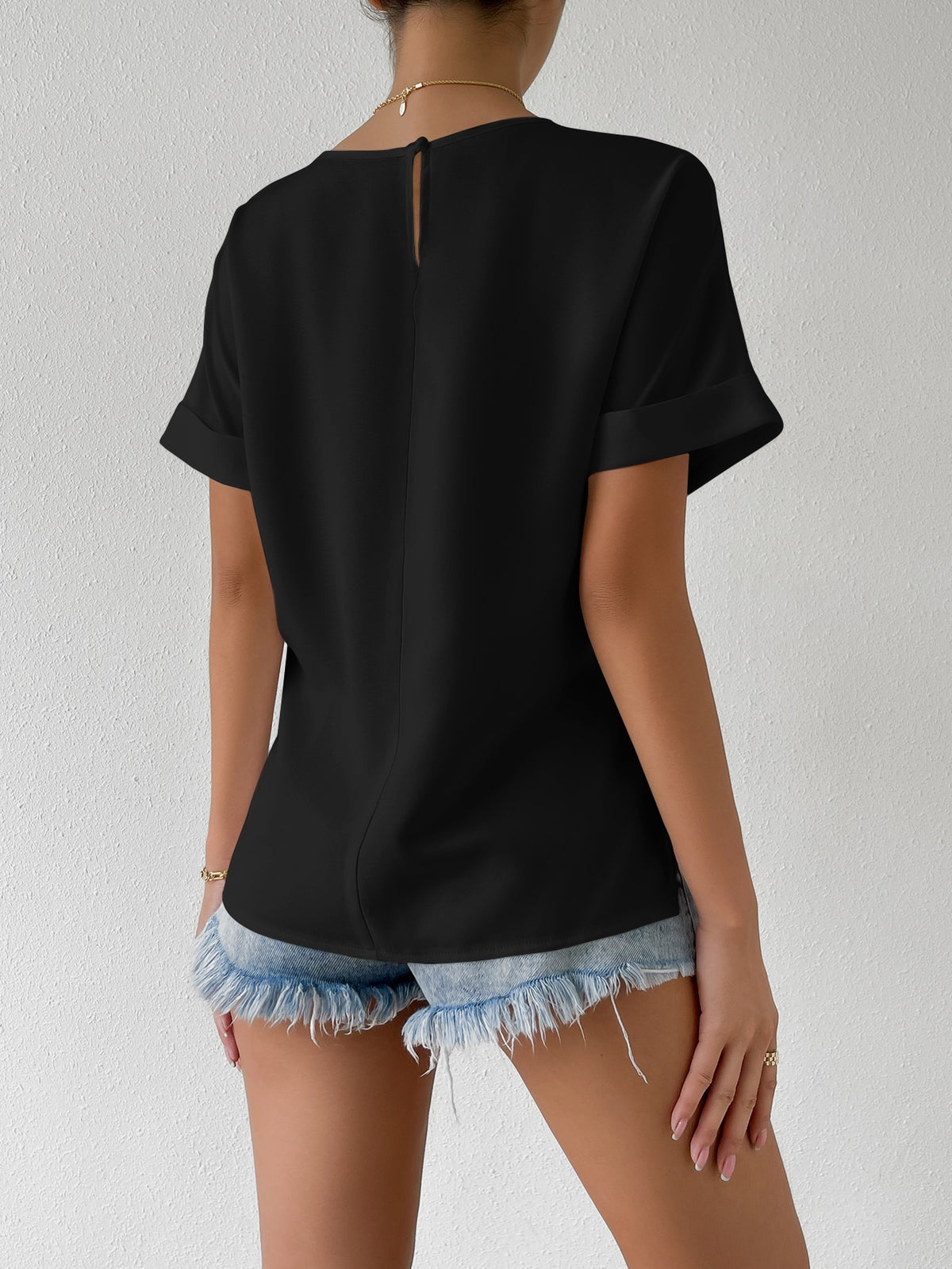 Blusa curta;
Blusa de ombro;
Blusa verão
Blusa verao;
Blusa de botão
Blusa de gola;
Blusa floral;
Blusa branca;
Blusa preta;
Blusa de aniversário;
Blusa de festa;
Blusa de formatura;
Blusa de alça;
Blusa de amarração
Cropped;
Blusa lara;
Blusa justa;
Verão;
Verão 2025;
Moda feminina;
Blusa de botão;
Camisa;