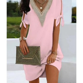 Vestido Feminino com Gola Detalhada Ana