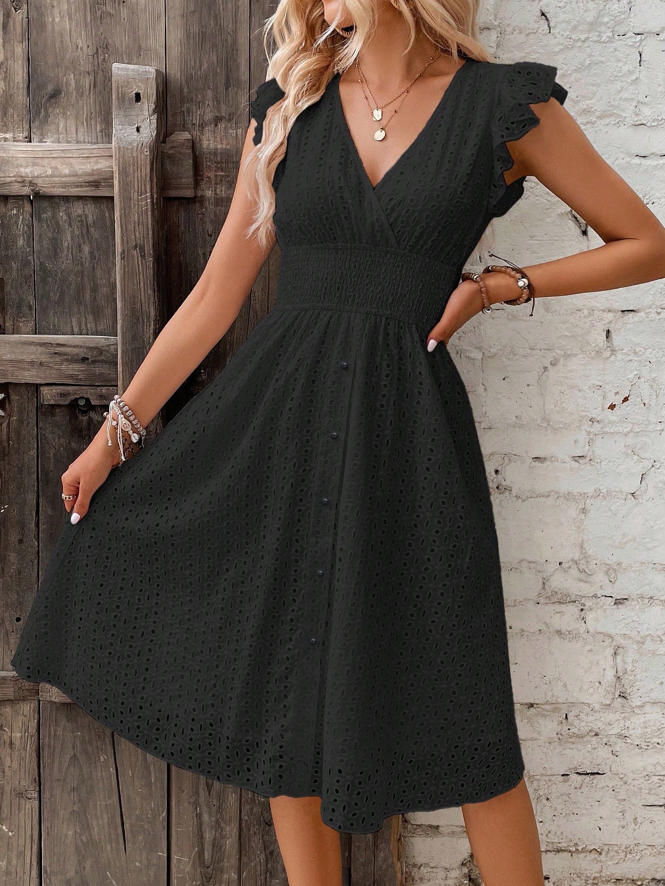 Vestido verão;
Vestido verao;
Verão 2025;
Verão;
Vestido floral;
Vestido colorido;
Vestido baby look;
Vestido para festa de aniversário;
Vestido para casamento;
Vestido para formatura
Vestido curto;
Vestido longo;
Vestido leve;
Vestido festa;
Vestido de alça;
Vestido;
Vestido branco;
Vestido preto;